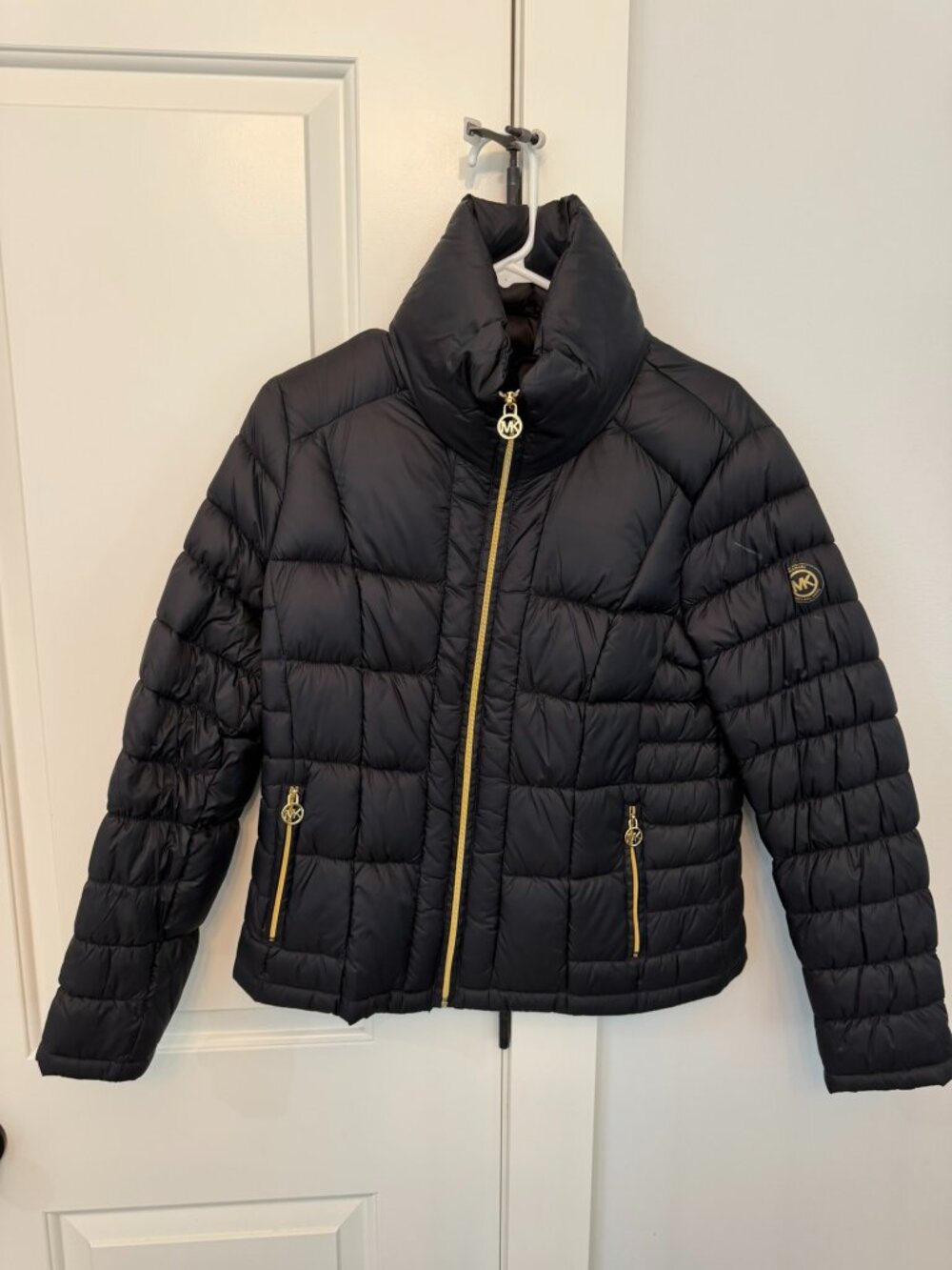 Michael Kors Packable Down Fill Puffer Jacket | Black | Gold Hardware | Size L